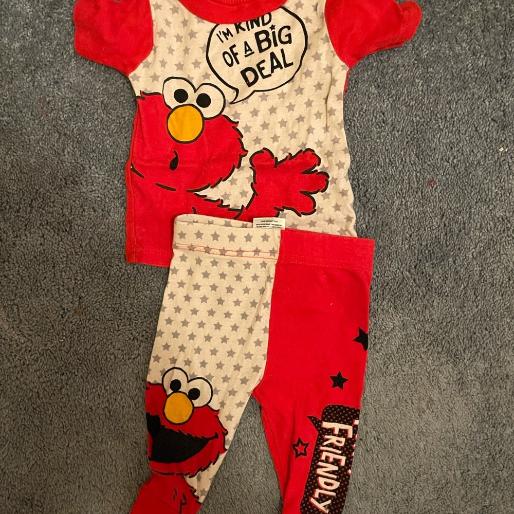 Elmo pjs